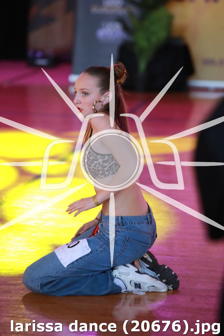 larissa dance (20676).jpg