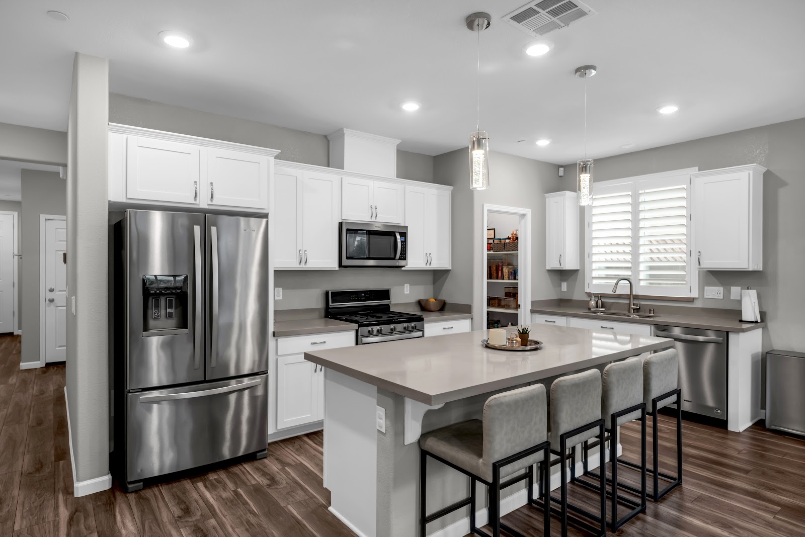 Real estate kitchen photography
