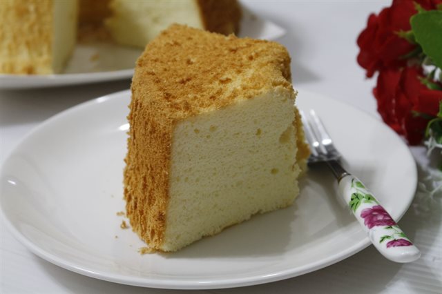 Bánh Chiffon Sữa Chua Mềm Thơm