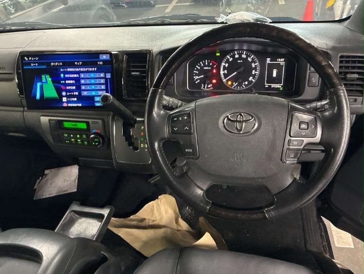 Toyota Hiace