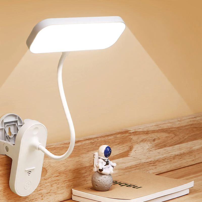 LED clamp light for desk and bed, dimmable