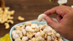 Hạt Điều Ngào Đường