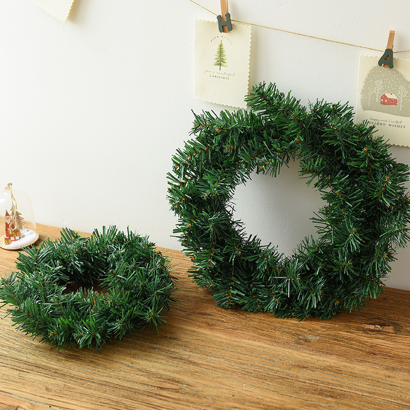 Decorative PVC Christmas wreath, various sizes