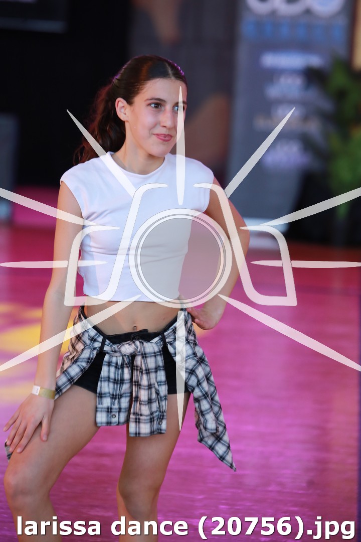 larissa dance (20756).jpg