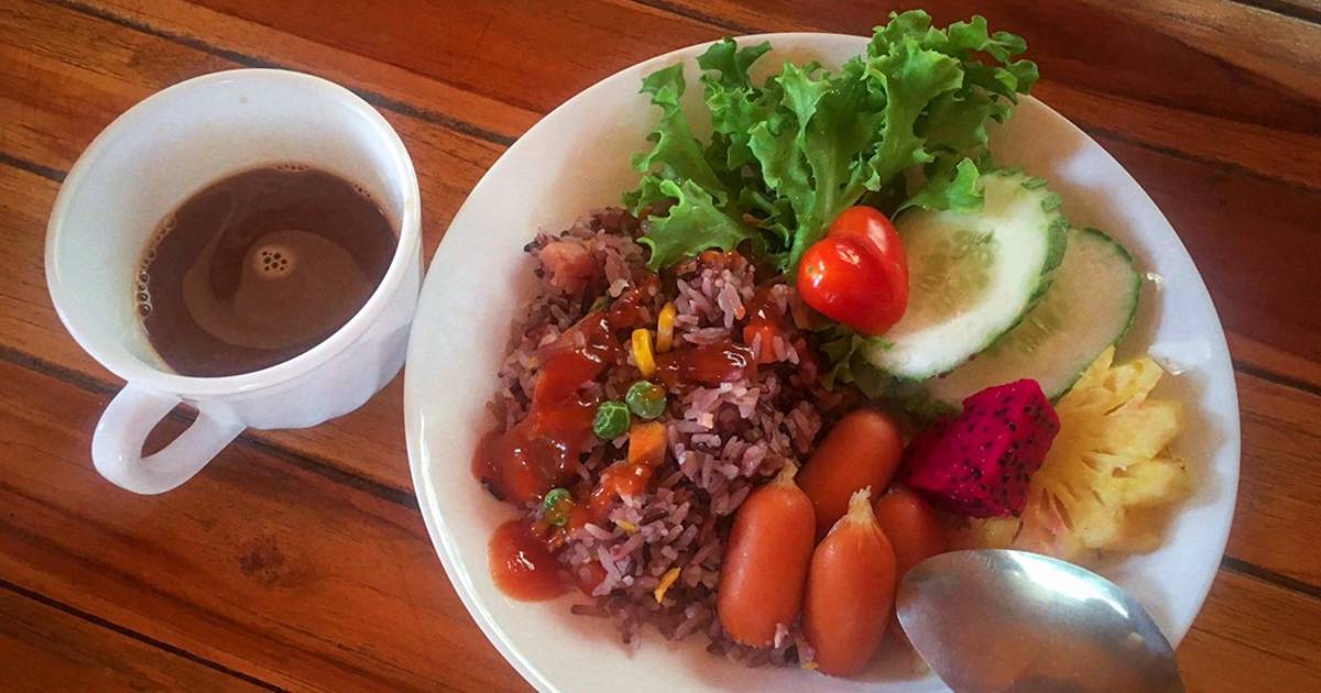 Eat clean: Cơm chiên rau củ (318cal)