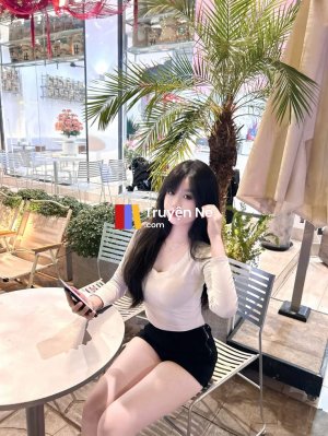 Mẹ Kế Thực Tập Và Cậu Con Quỷ Nhỏ