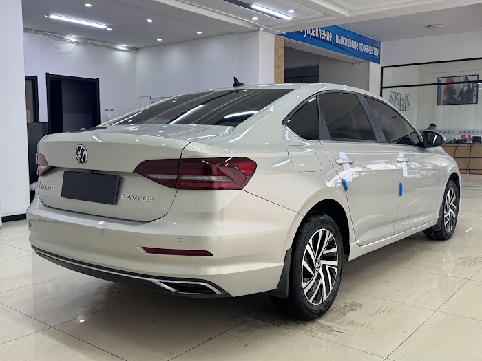 VOLKSWAGEN LAVIDA
