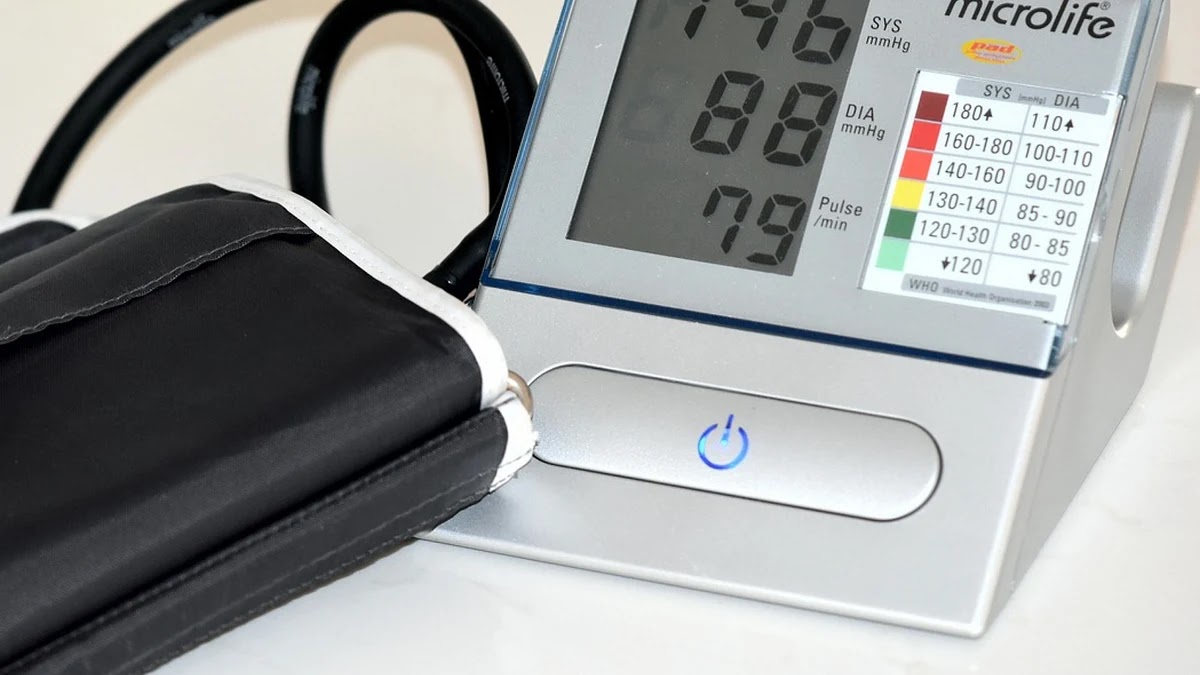 가족 혈압 관리 시기별 주의해야 할 수치와 대응 방법