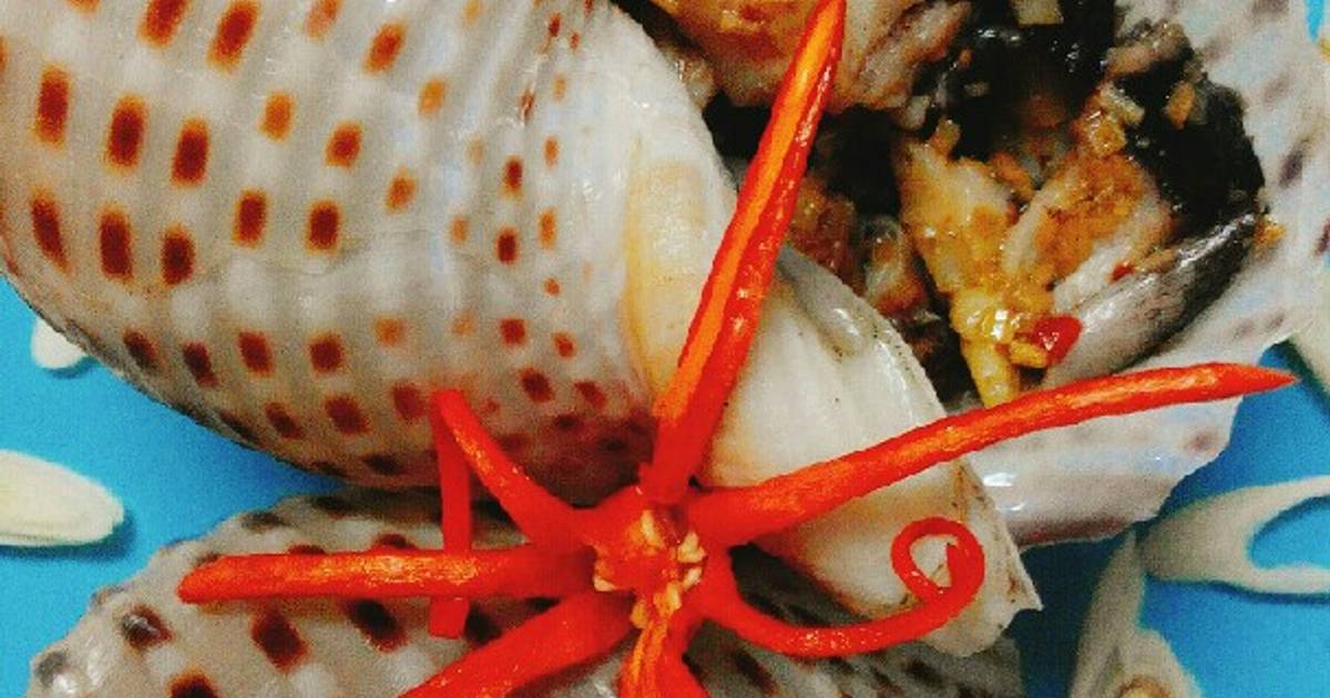 Ốc giấy xào sả ớt