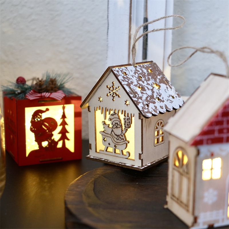 Beleuchtetes Holzhaus, Weihnachtsdekoration zum Aufhängen oder Stellen
