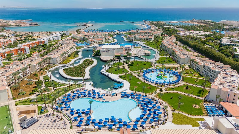 Pickalbatros Dana Beach Resort