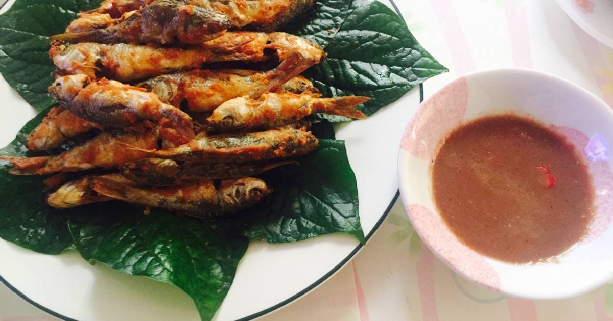 Cá linh cuốn lá lốt