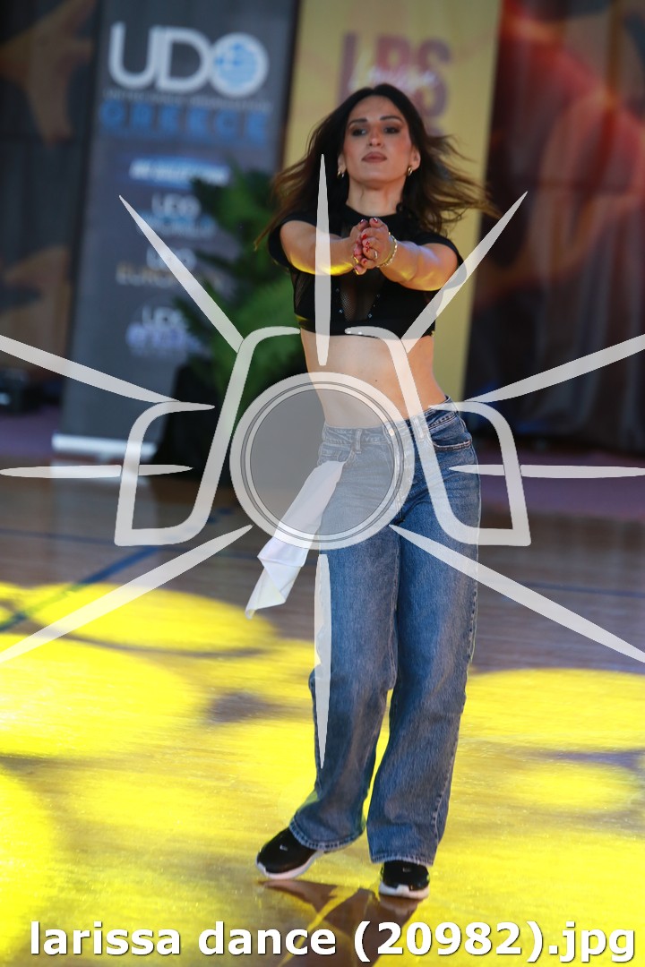 larissa dance (20982).jpg