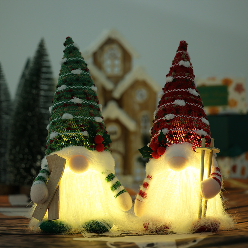 Illuminated gnome figure with knitted hat