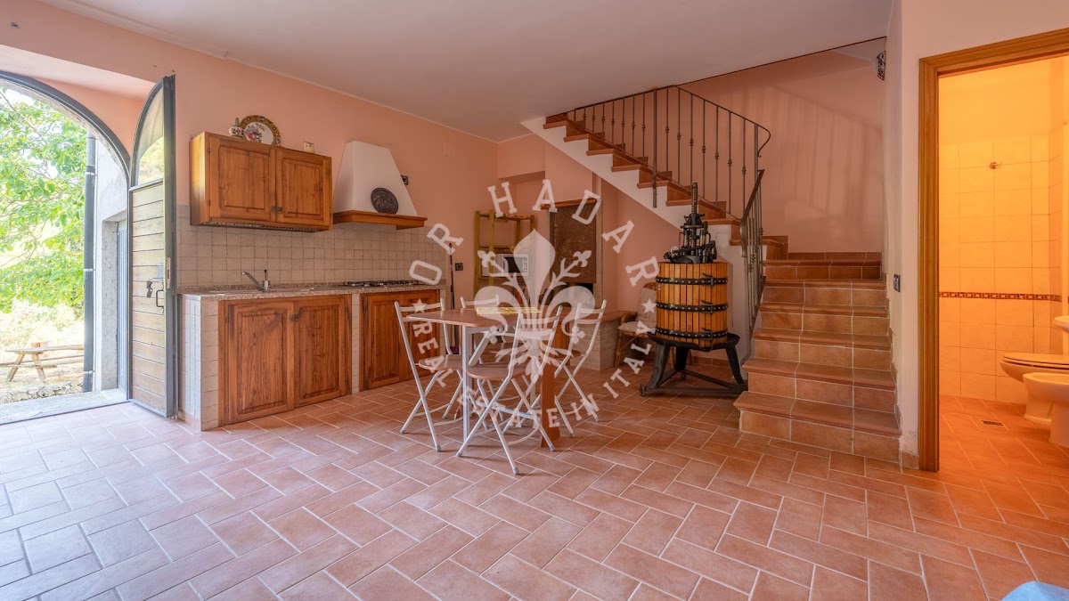 קזאלה דיי צ'ילייג'י (Casale dei Ciliegi) — 38