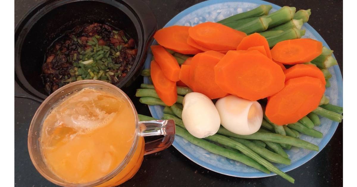 Kho quẹt và rau củ