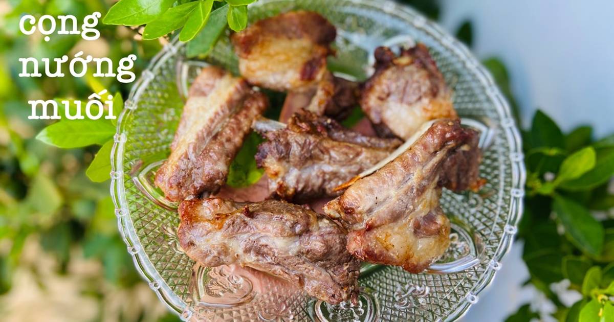 Sườn cọng ướp muối nướng