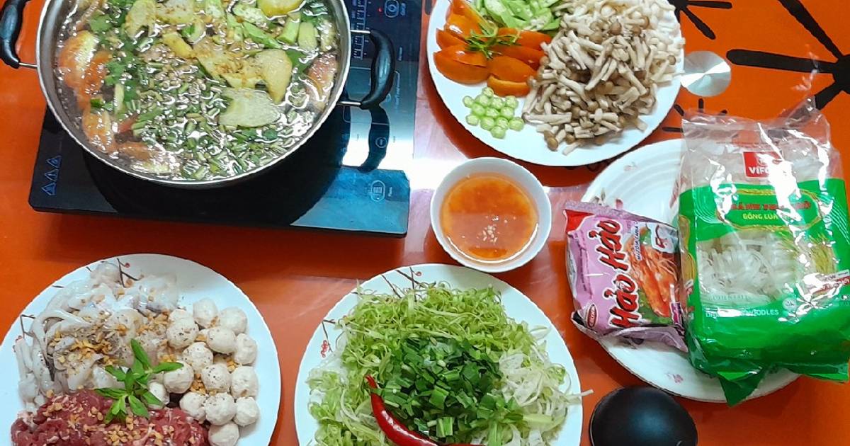 Lẩu chua giải ngán cho cuối tuần sum họp