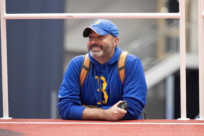 Photo from HS: Indoor Track & Field of Mac Bradbury