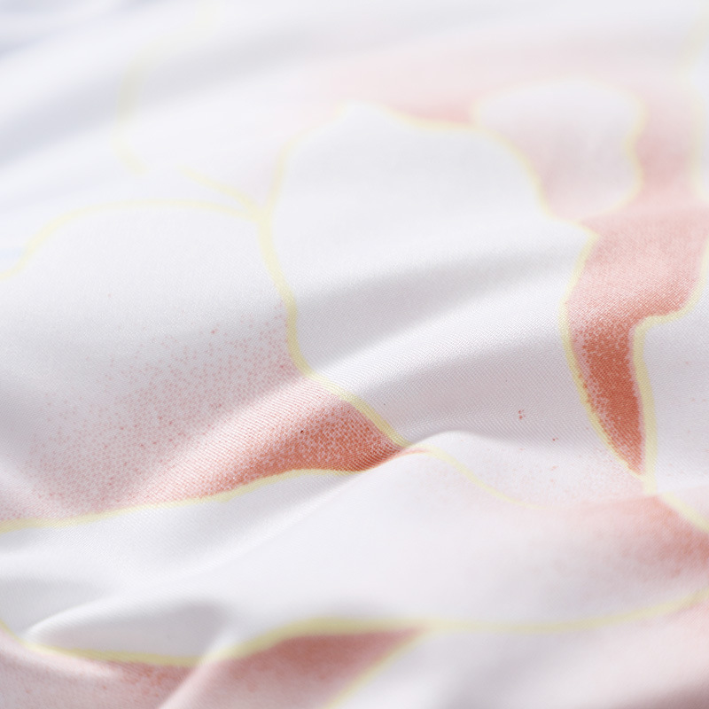 Summer blanket made of goose down