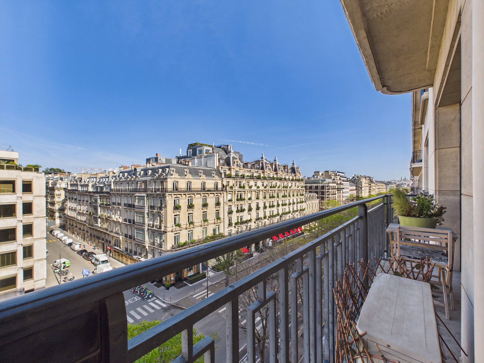 Appartement — 8 avenue Montaigne, 75008 Paris — photo 23/39