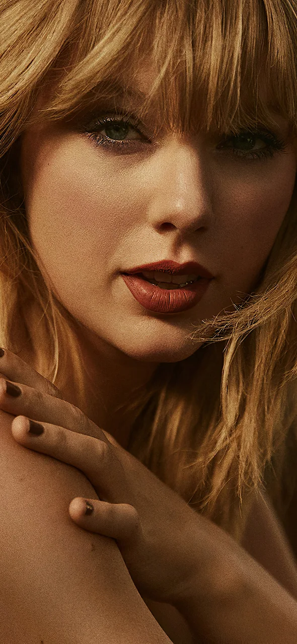 Taylor Swift People Magazine 4K iPhone Phone Wallpaper