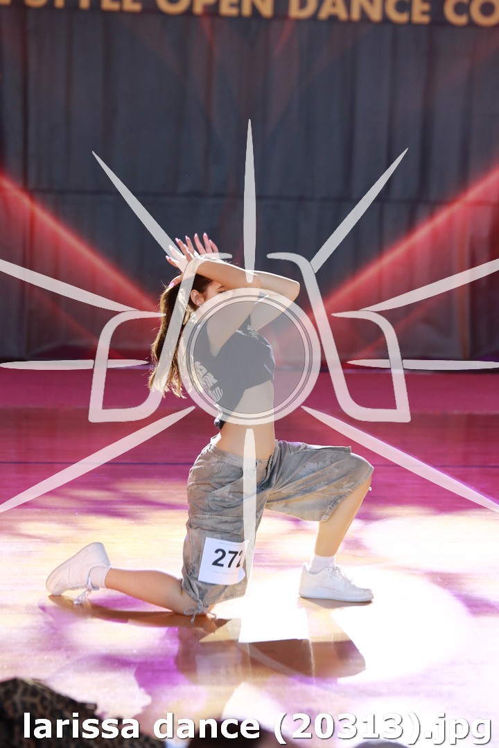 larissa dance (20313).jpg