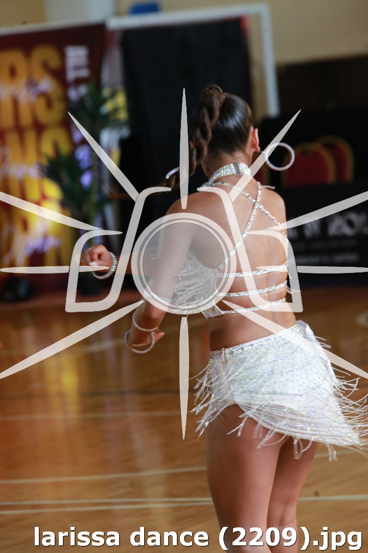 larissa dance (2209).jpg