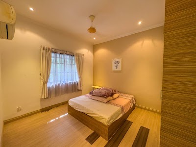 Townhouse Country Villa (Renovated) Country Heights Kajang — foto 3/10
