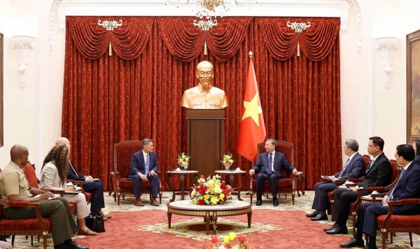Tô Lâm tiếp đón Quyền Bộ trưởng Hải quân Hoa Kỳ trong chuyến thăm quan trọng