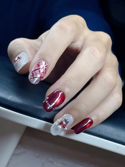 Mẫu nail 280k