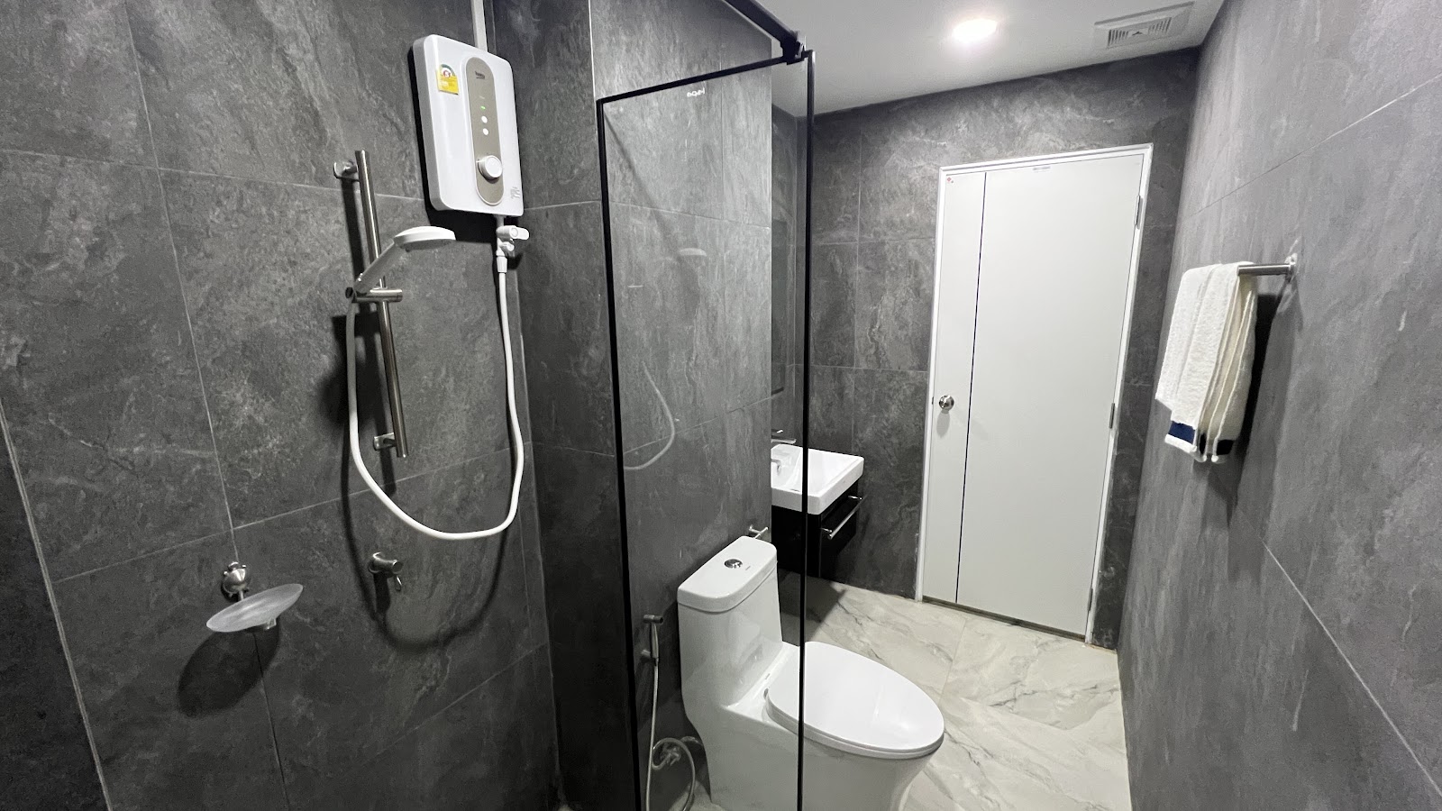 ห้องน้ำ