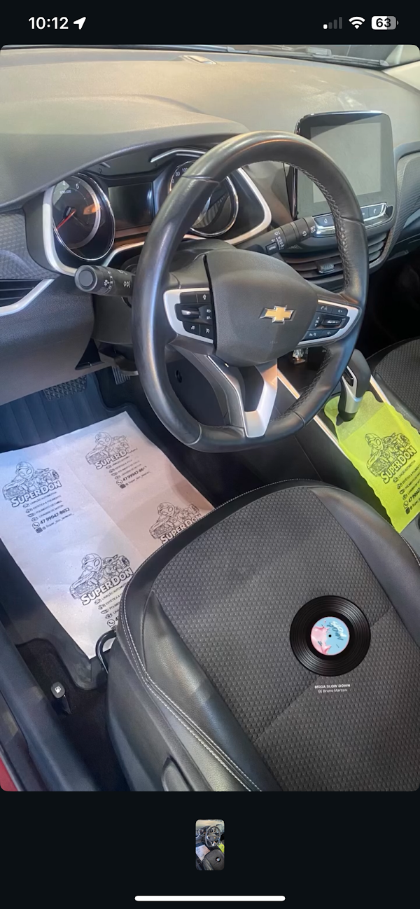 Tapete papel para carro