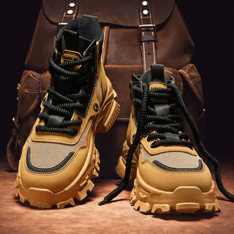 Insulated men's winter boots, sporty