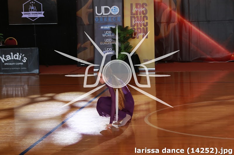 larissa dance (14252).jpg