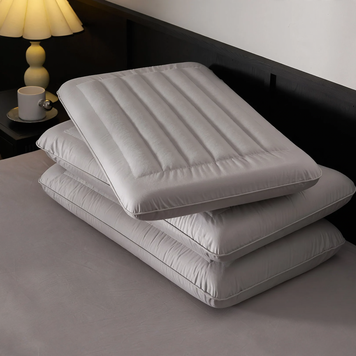 Pillow with buckwheat hull filling