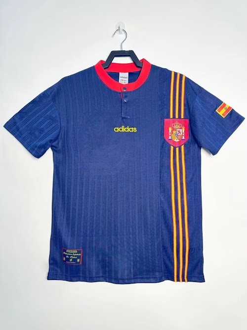 Camiseta de visitante de España de 1996 (tejido jacquard).jpeg