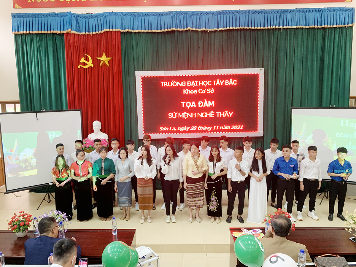 Khoa Cơ sở tổ chức Tọa đàm chủ đề "Sứ mạng Nghề Thầy"