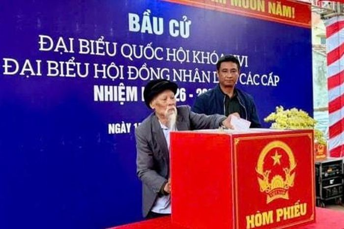 Hà Nội sớm kiện toàn nhân sự sau bầu cử, tập trung giải quyết 5 'điểm nghẽn' - Báo Hà Nội Mới