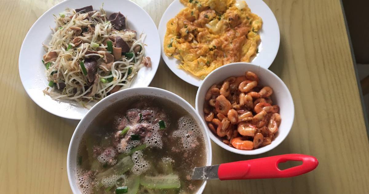 Canh bầu râu tôm