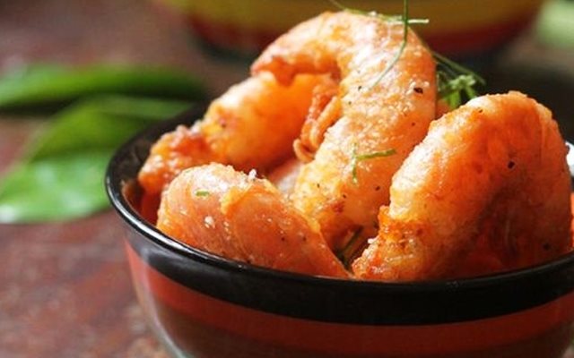 Tôm Chiên Xóc Muối