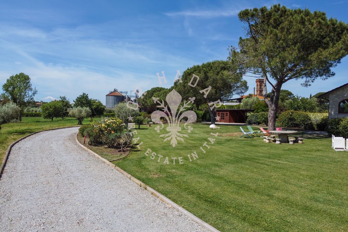 וילה רוזטו (Villa Il Roseto) — 19