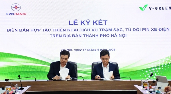 V Green và EVNHANOI hợp tác triển khai 10.000 trạm đổi pin xe máy điện lớn nhất Việt Nam