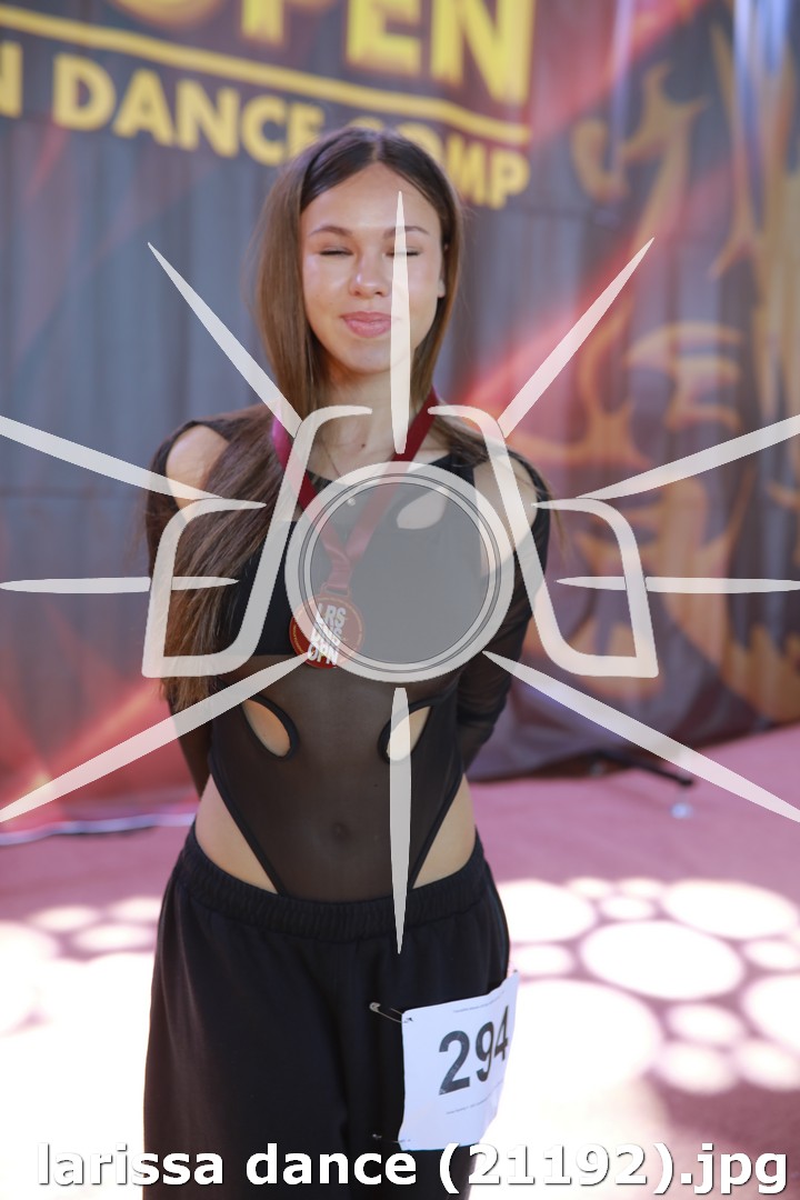 larissa dance (21192).jpg