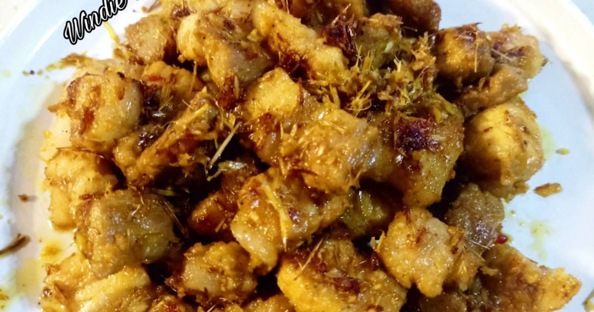 Ba Rọi Rang Sả Ớt - Fried Pork Belly w chili, lemongrass
