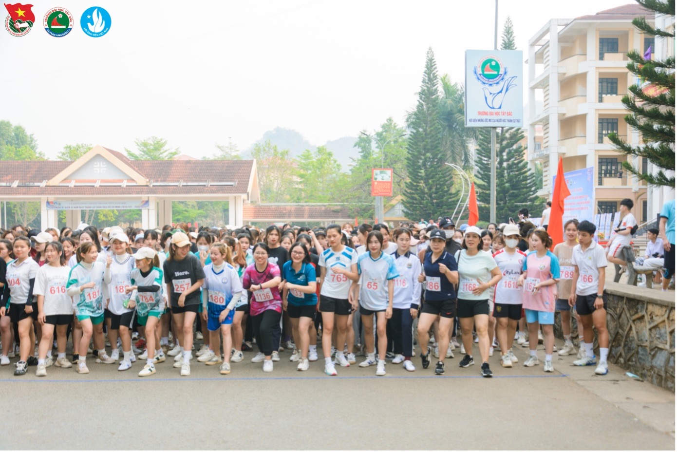 Hội Sinh viên Việt Nam Trường Đại học Tây Bắc tổ chức Hội thao “Sinh viên khỏe” - Giải chạy việt dã sinh viên năm học 2022 - 2023