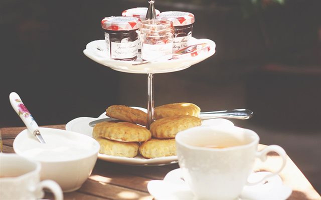 Bánh Scones Cho Tiệc Trà Chiều