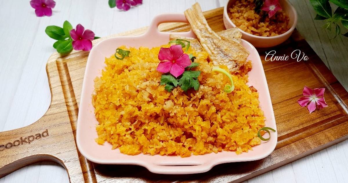 Cơm chiên cá mặn