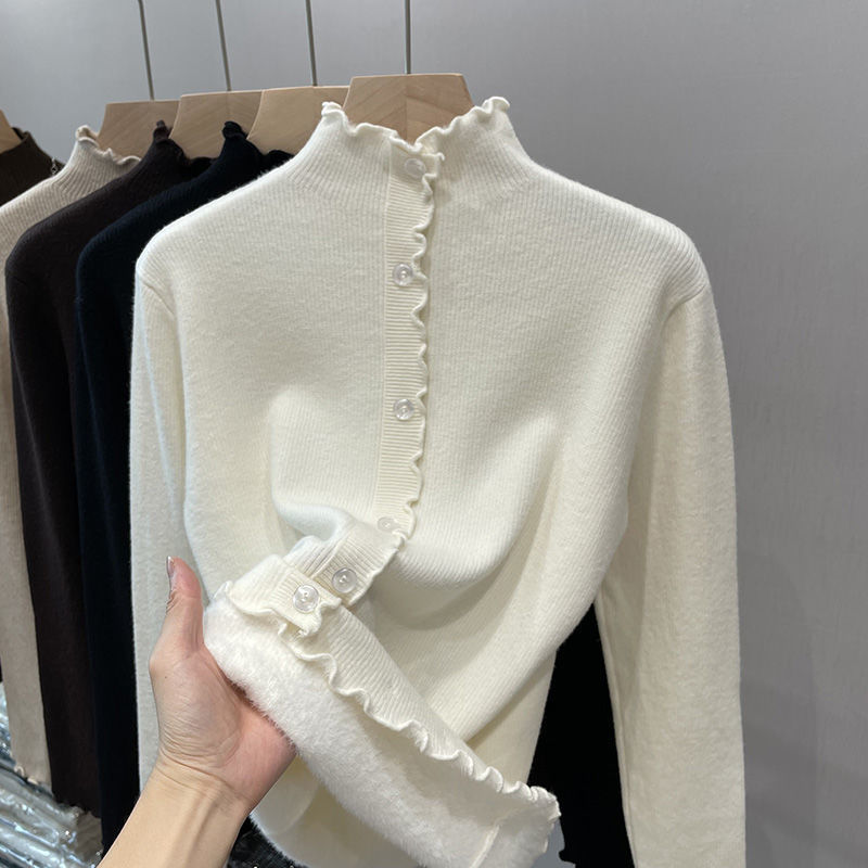Women's sweater with stand-up collar and wave hem