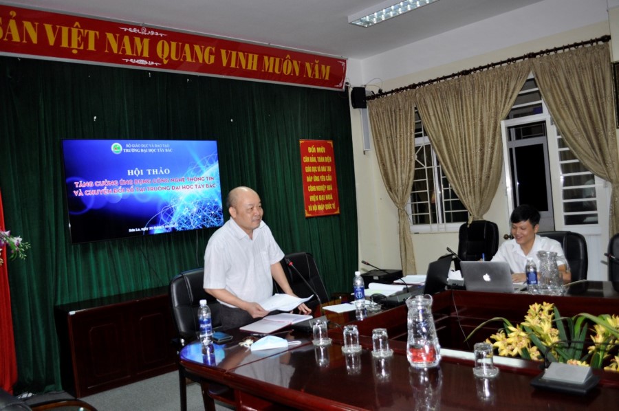 Hội thảo trực tuyến "Tăng cường ứng dụng công nghệ thông tin và chuyển đổi số tại Trường Đại học Tây Bắc"